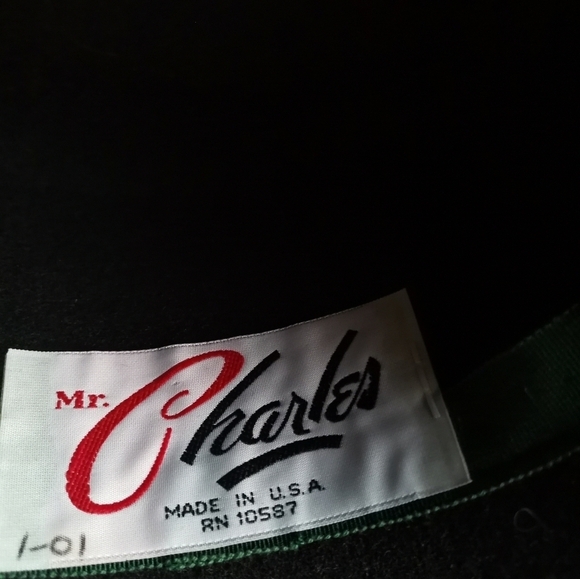 Mr. CHARLES HATS - Picture 4 of 9
